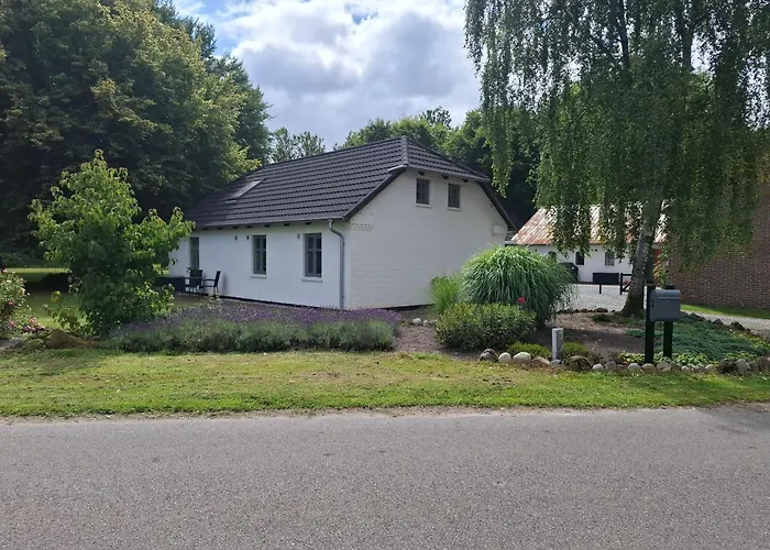 Bondehuset * Ansager